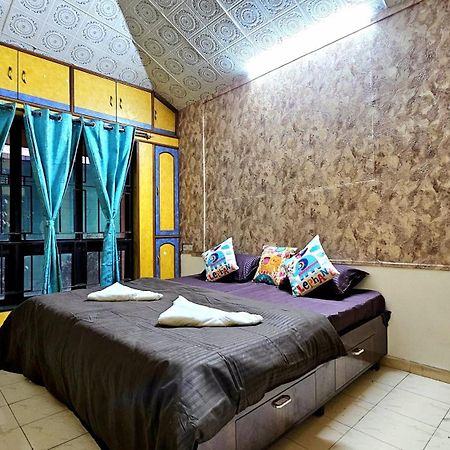 Elephant House - Boutique Hostel & Cowork Méribel Village エクステリア 写真