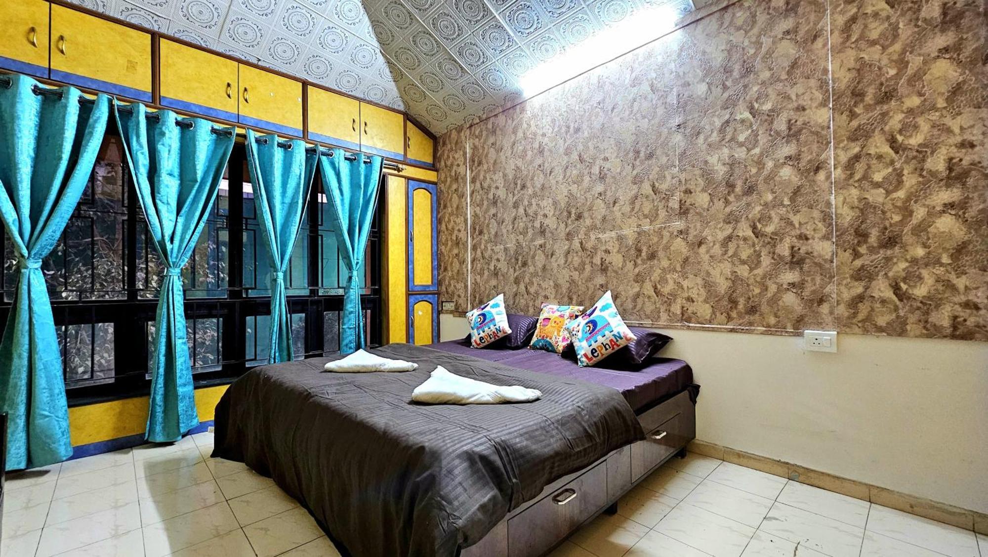 Elephant House - Boutique Hostel & Cowork Méribel Village エクステリア 写真